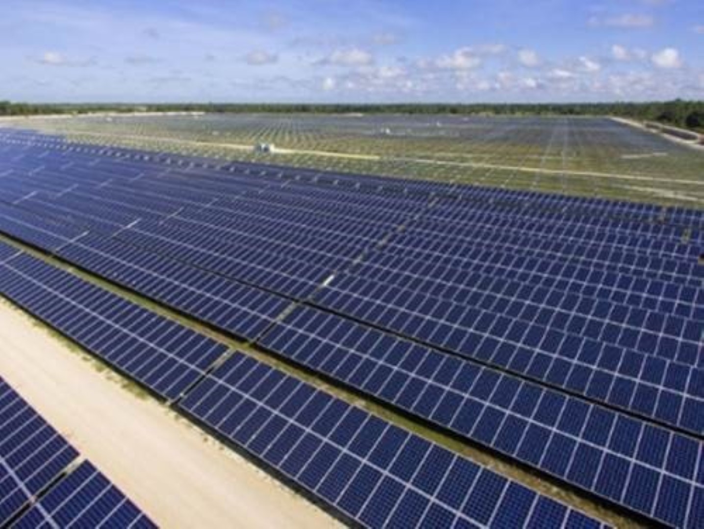 FPL to build 8 new Florida solar energy plants, add 2.5M panels by 2018