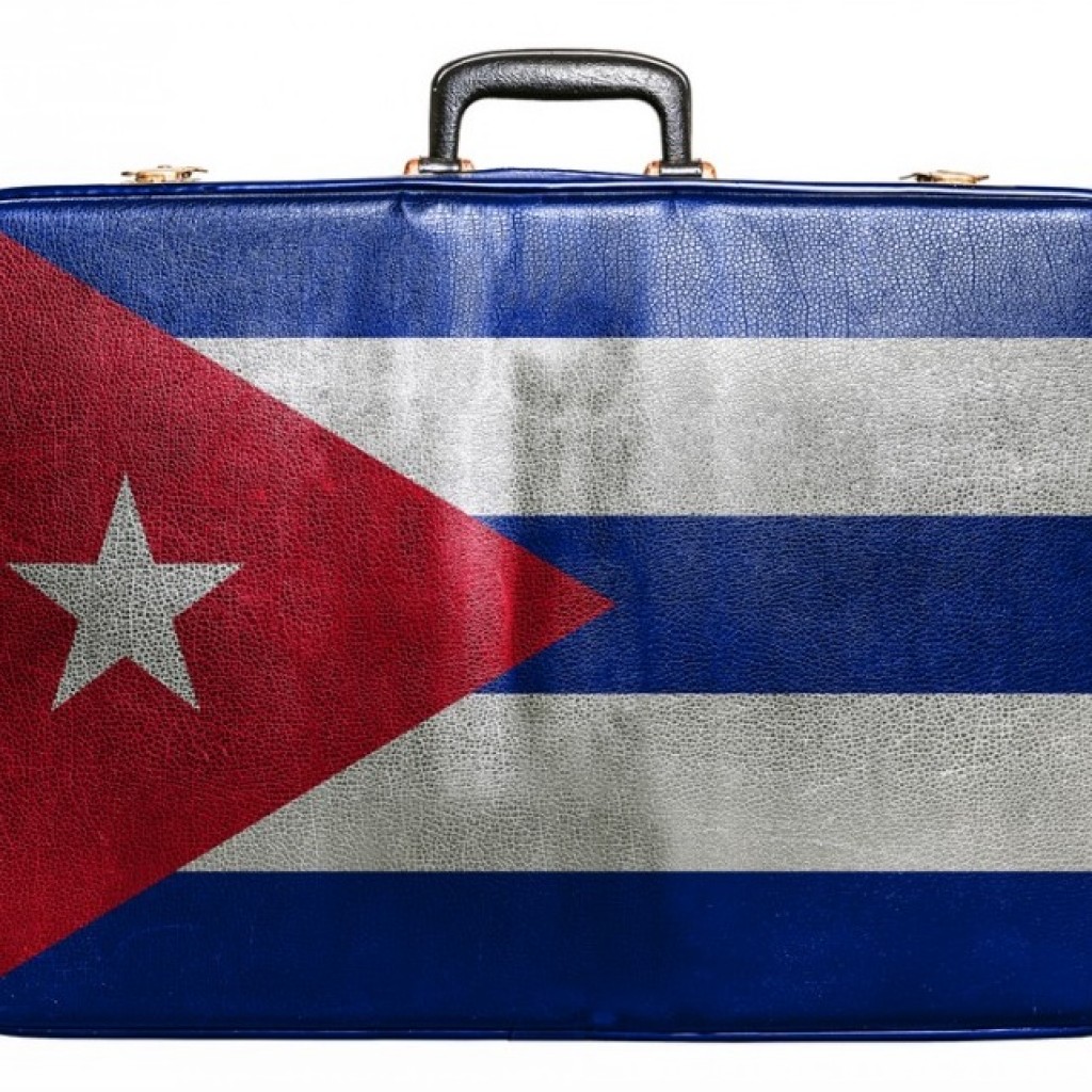 Cuba-suitcase-1024x1024.jpg