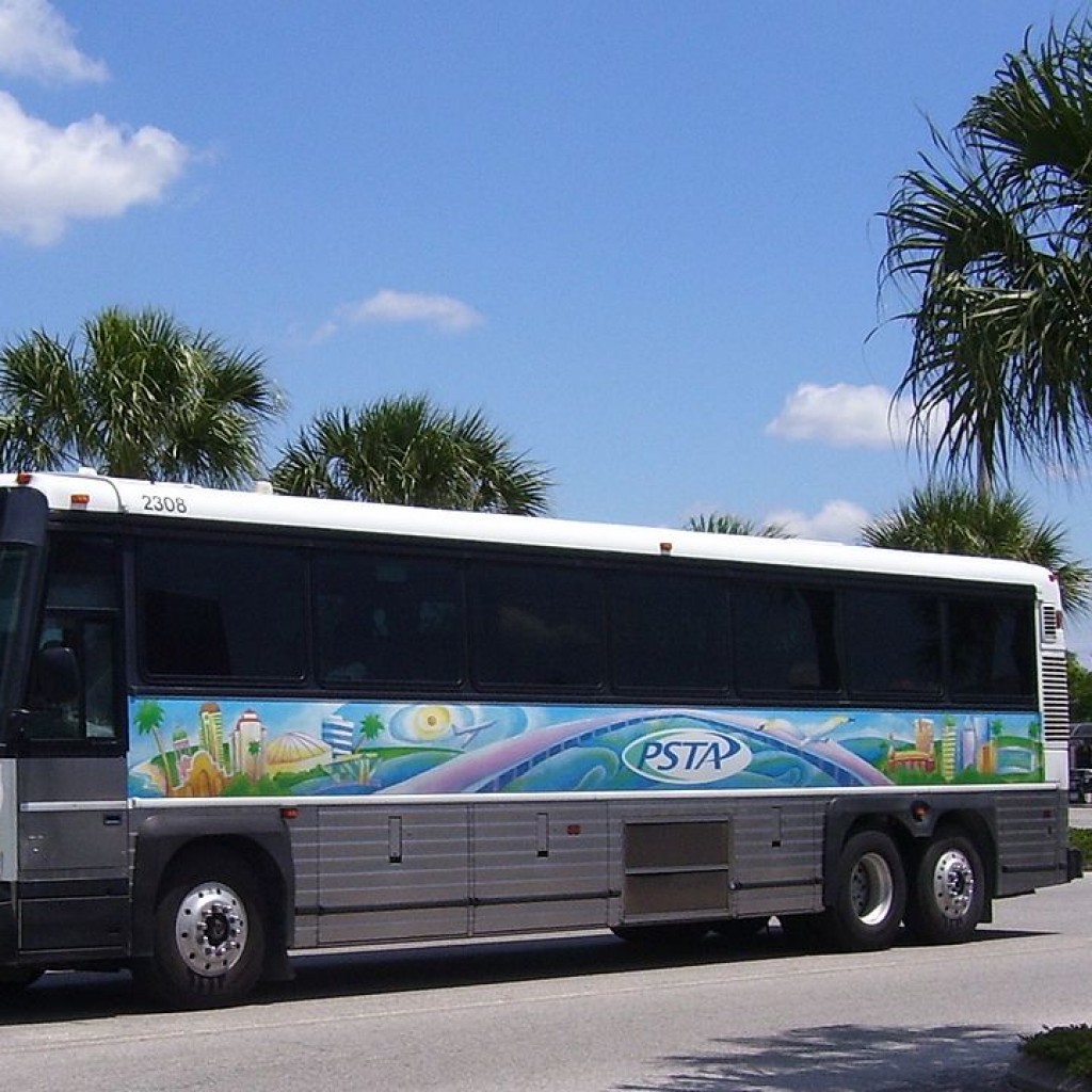 1280px-PSTA_motorcoach_2308