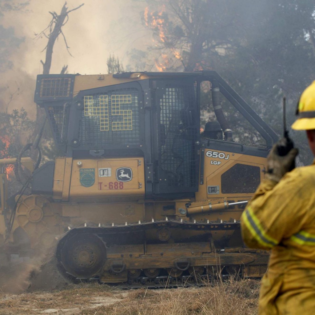 firefighters veto scott