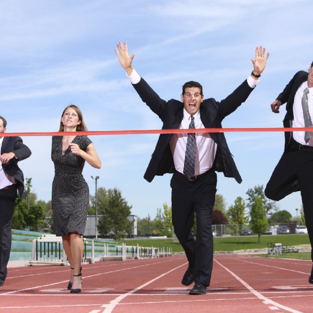 istock_workplace_race