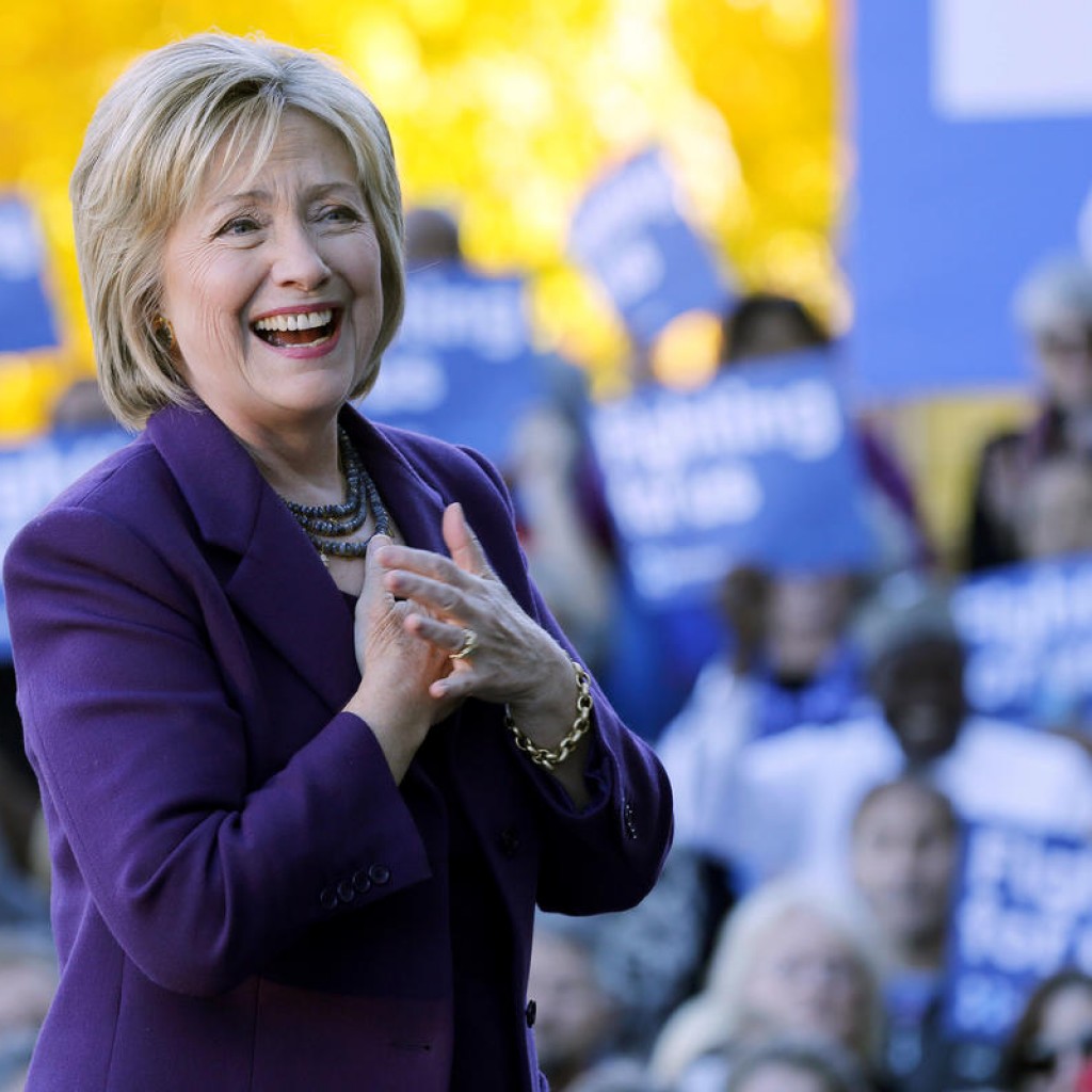 Hillary-Clinton-11_13-1024x1024.jpg