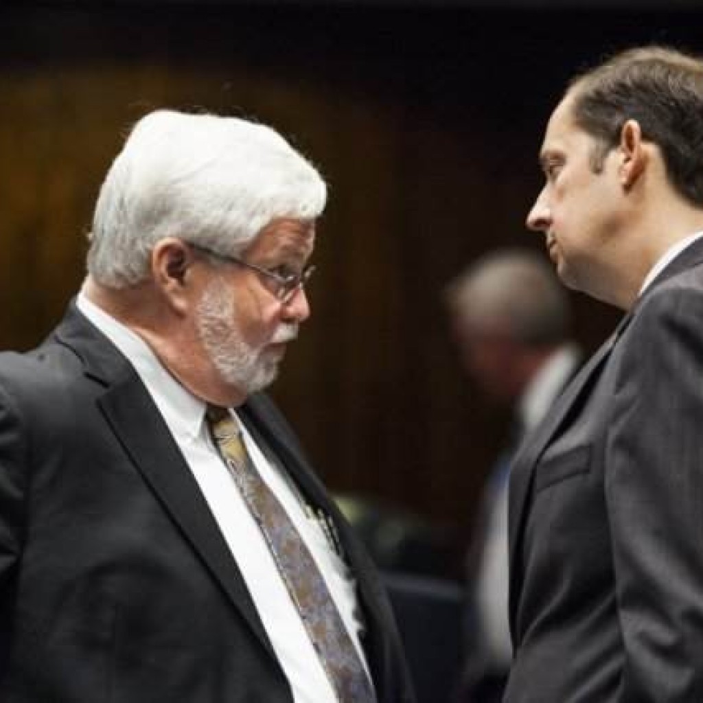 latvala-and-negron-looking-at-each-other-1024x1024.jpg