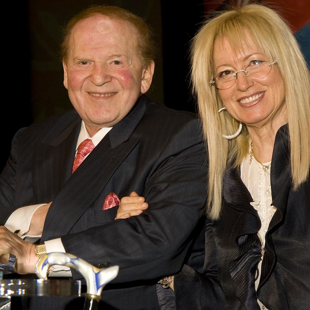 Sheldon_y_Miriam_Adelson_reciben_Woodrow_Wilson_Awards-1024x1024.jpg