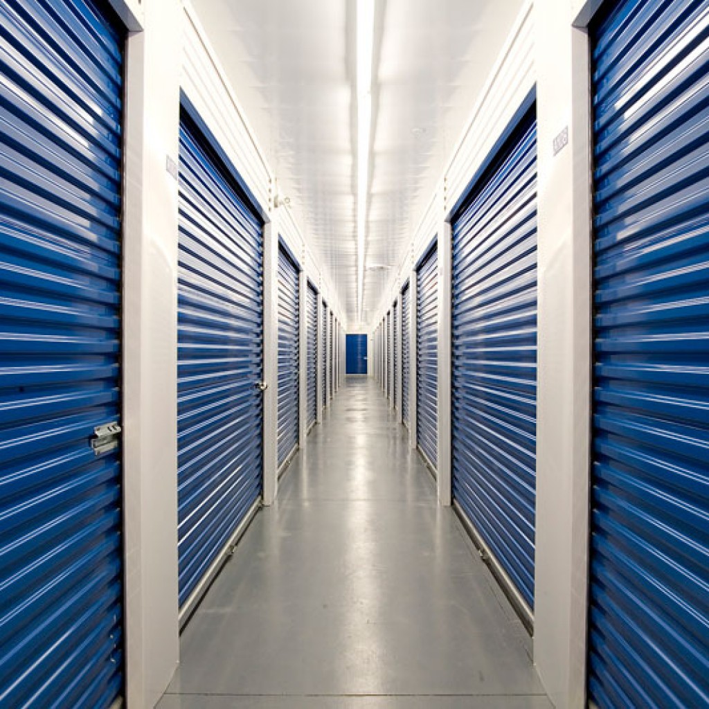 spaces-self-storage-02-larg