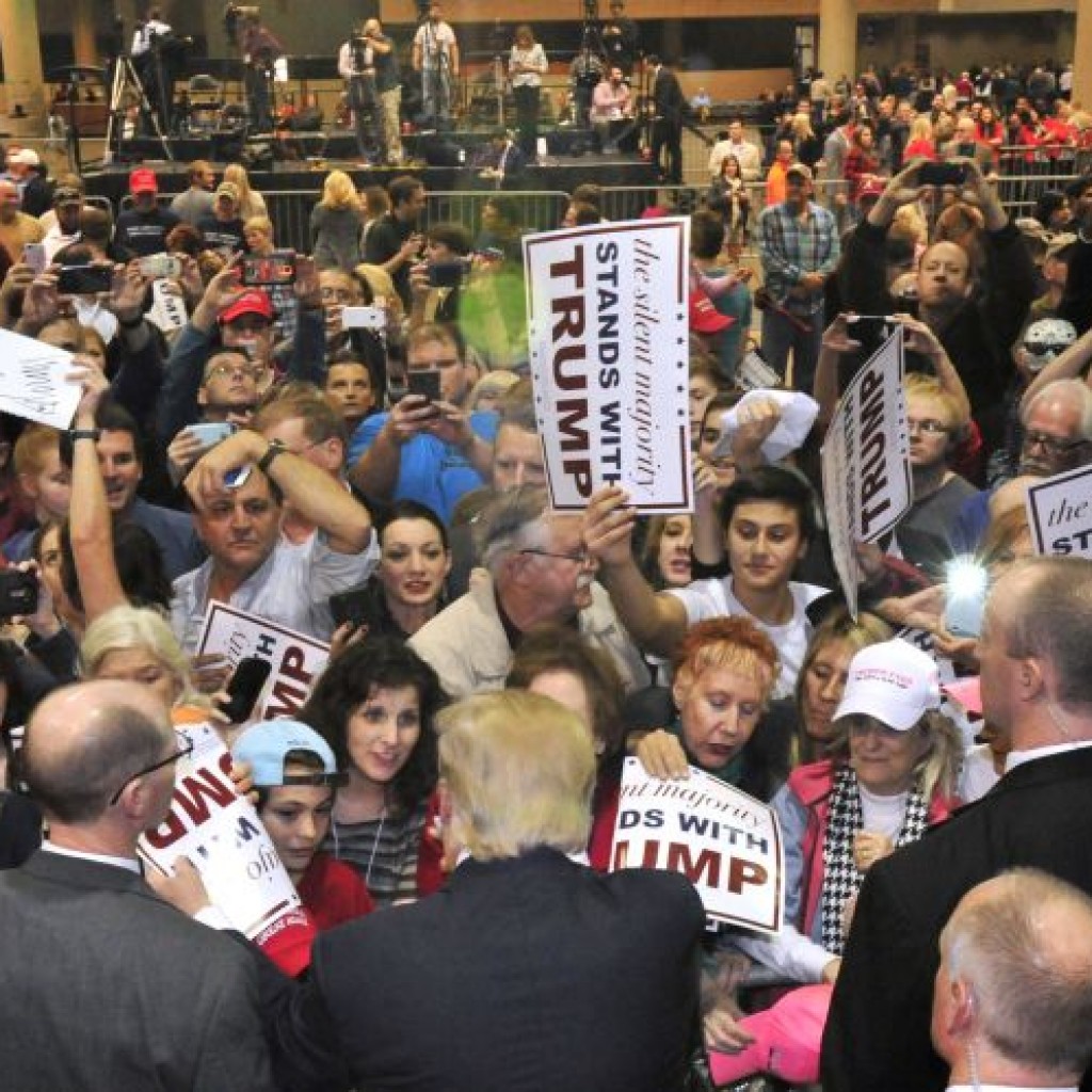 trump-iowa-1024x1024.jpg