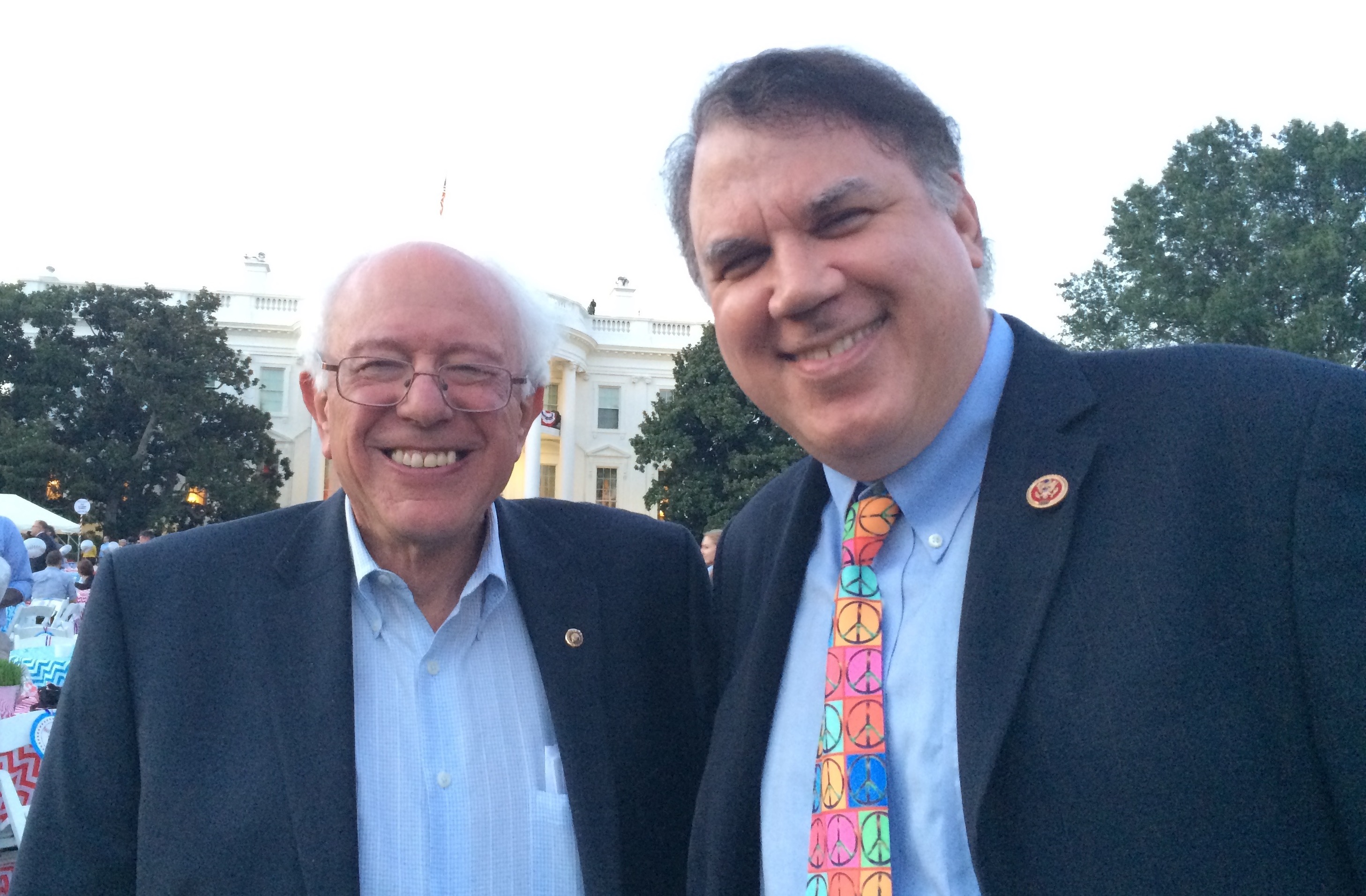 Alan Grayson Throws Endorsement, Super-delegate Vote To Bernie Sanders