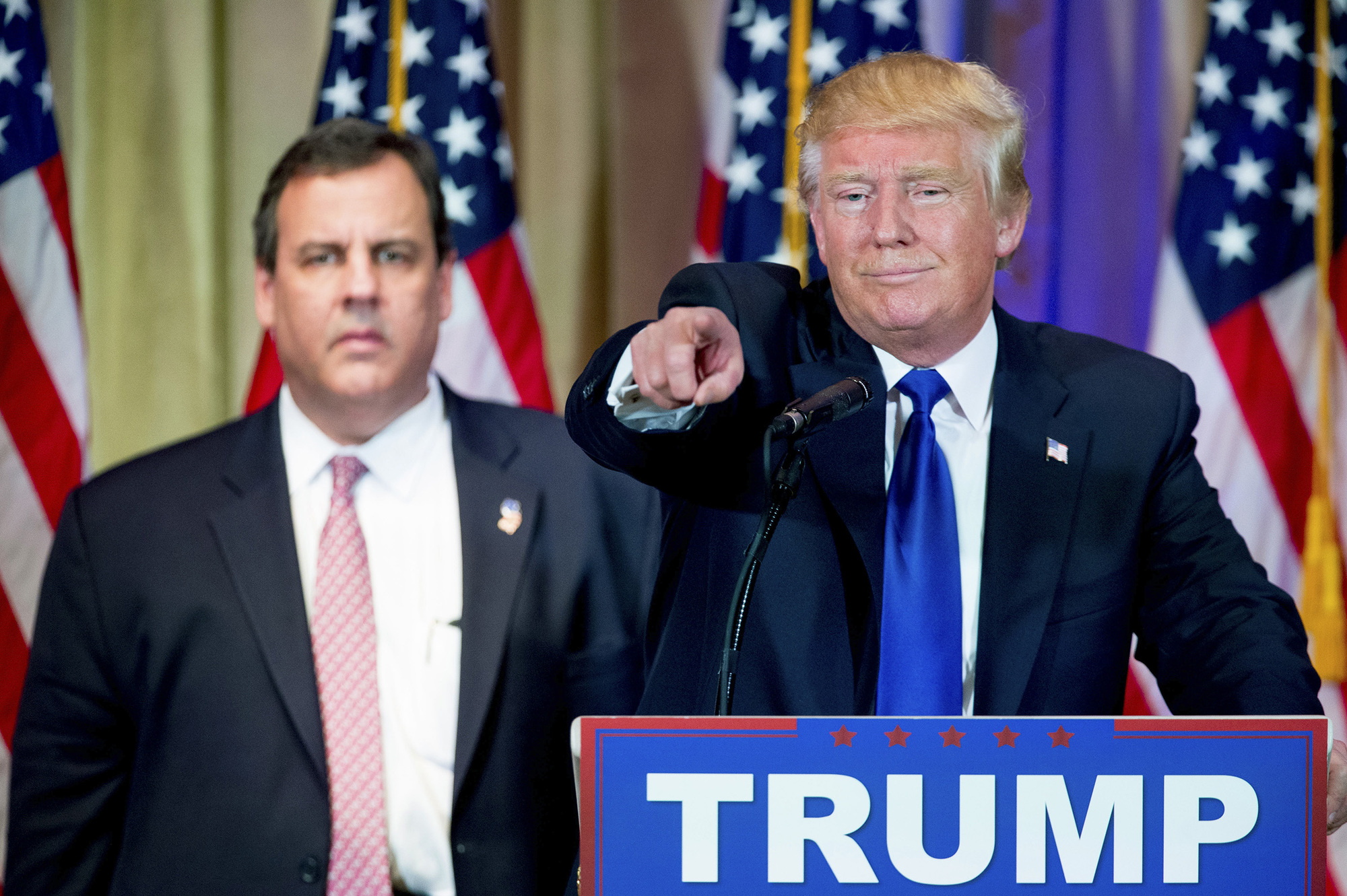 Chris christie on donald trump appearance i wasn t being held hostage 