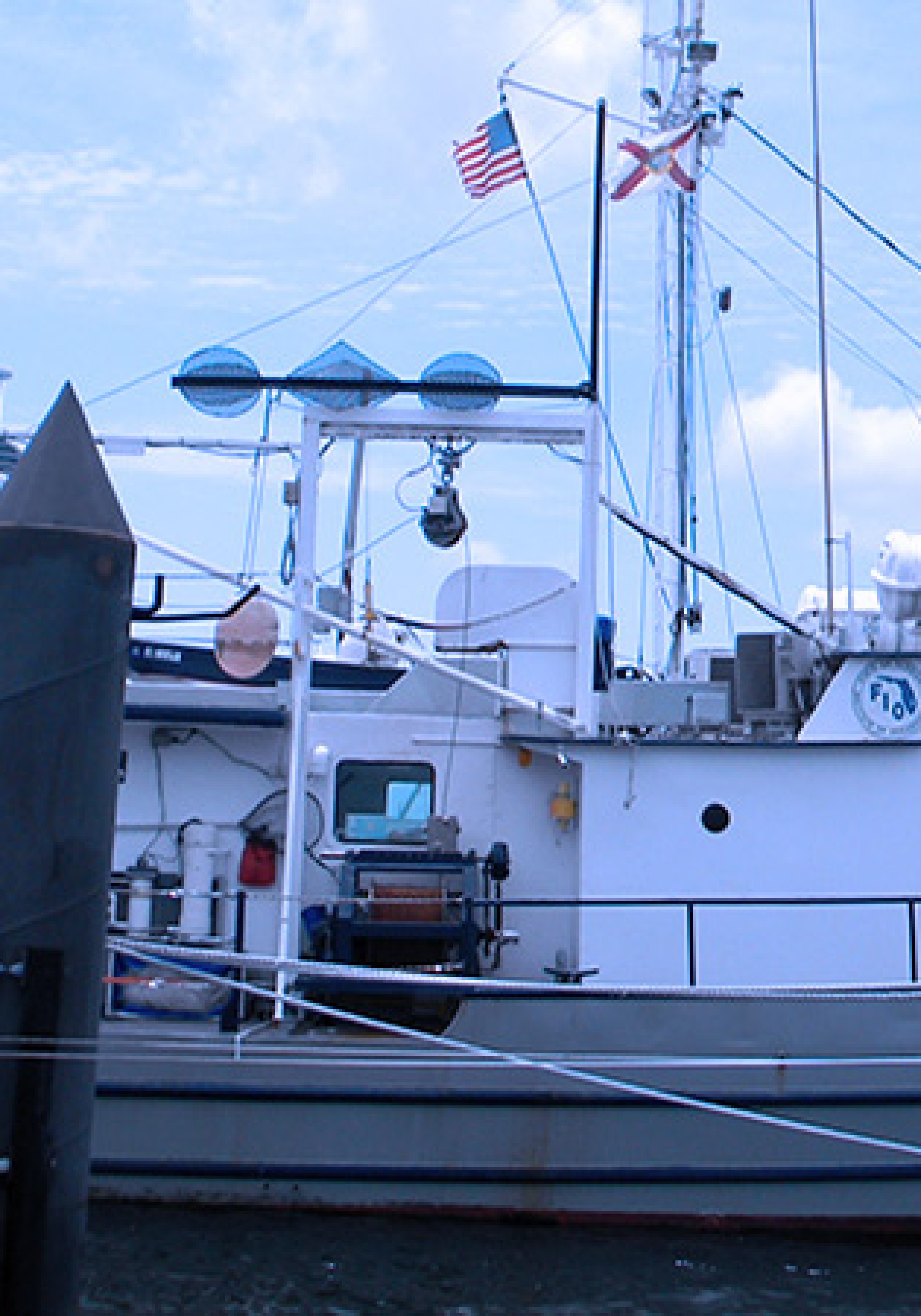 r-v-bellows-research-vessel-3500x5000.jpg