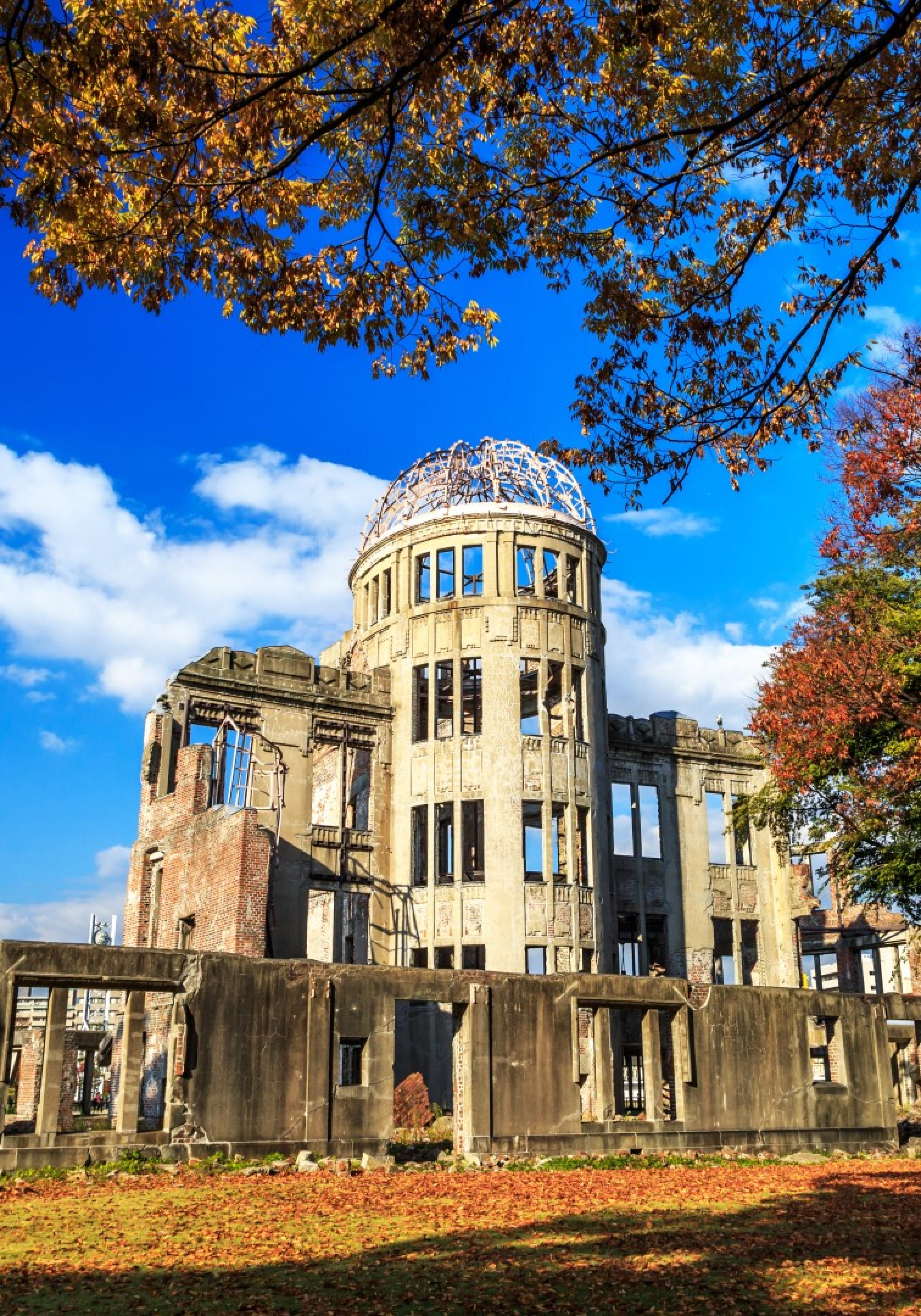 Hiroshima-peace-Park-Large-3500x5000.jpg