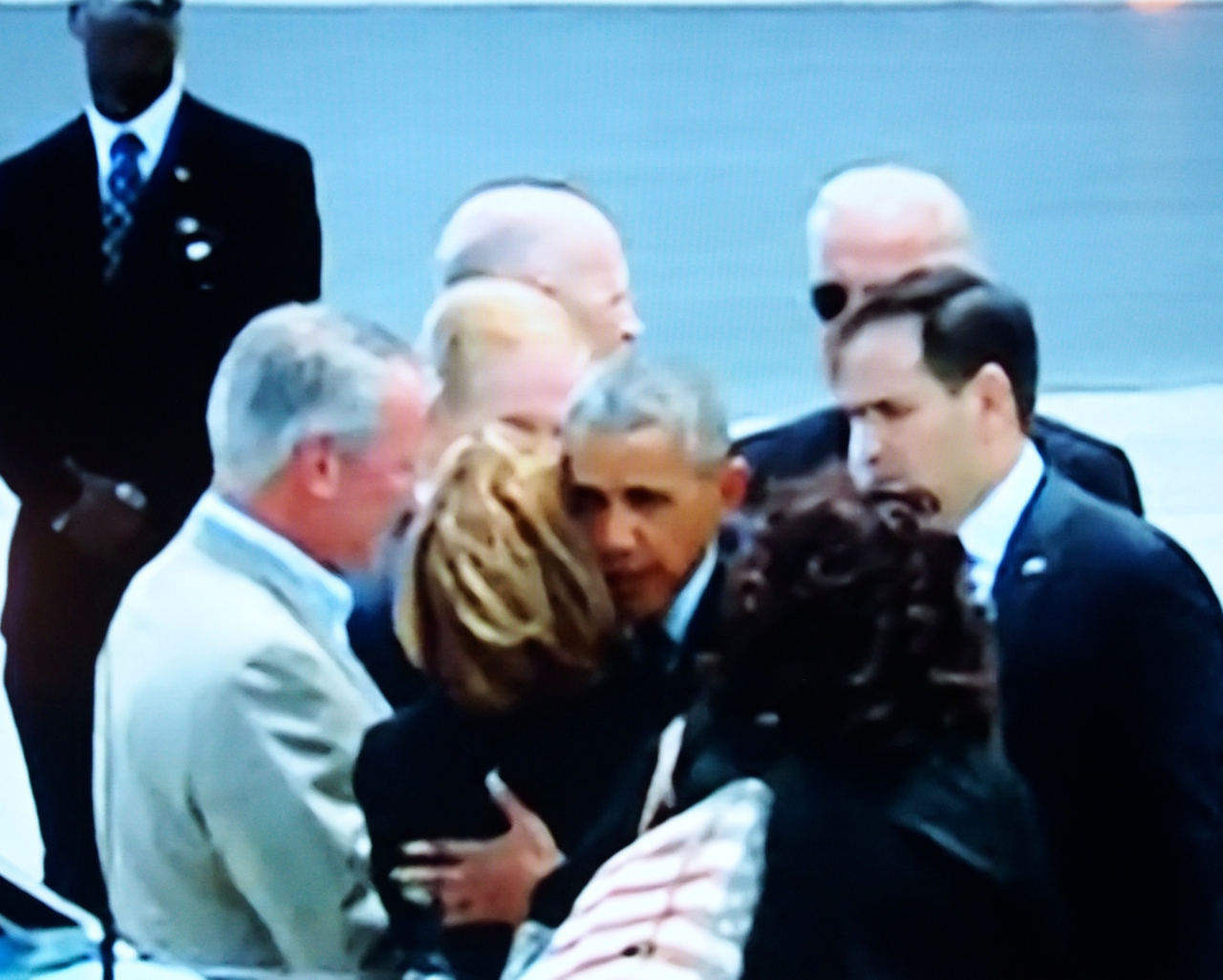 Jacobs-Obama-hug.jpg
