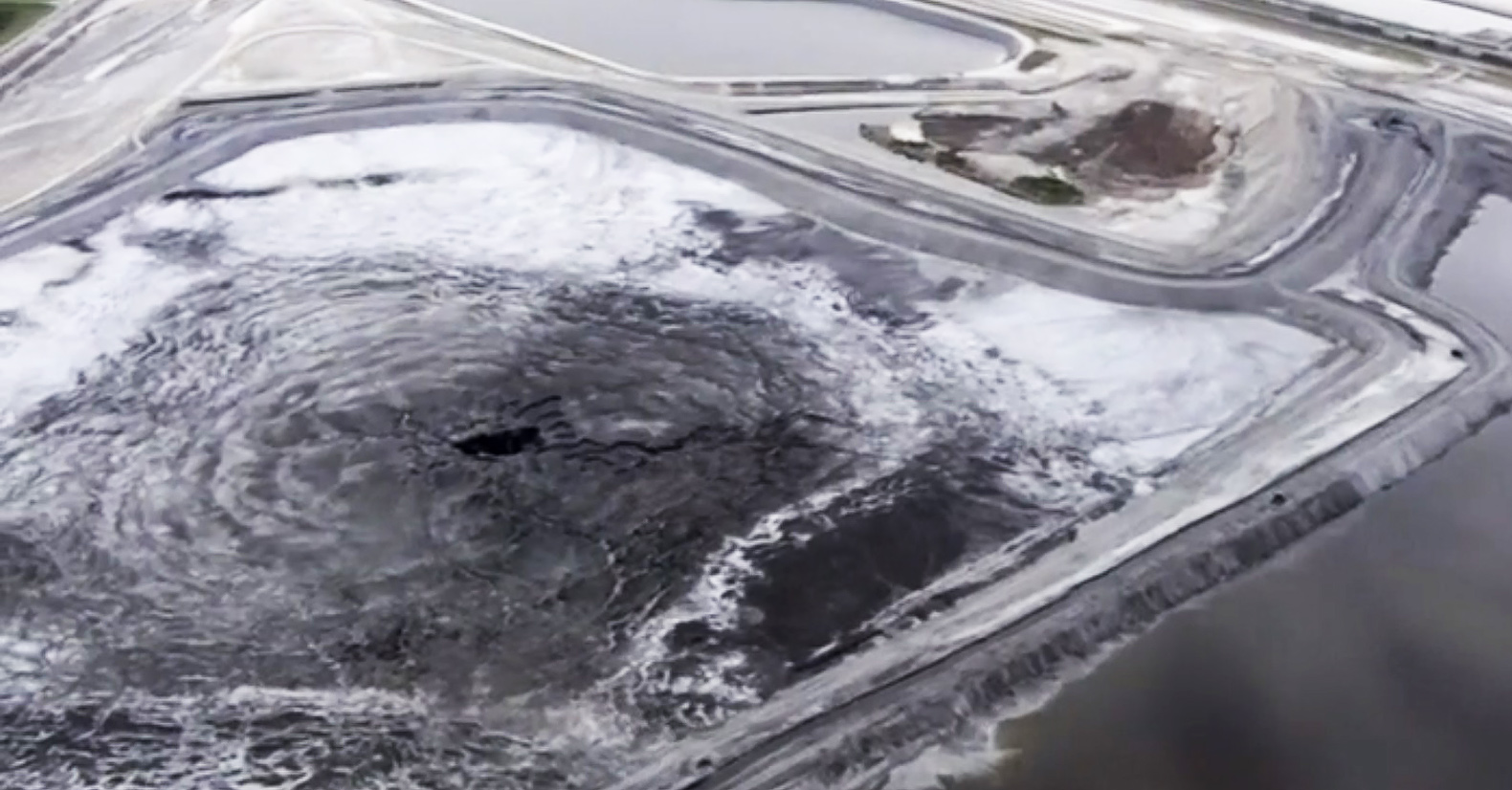 florida-sinkhole-mosaic