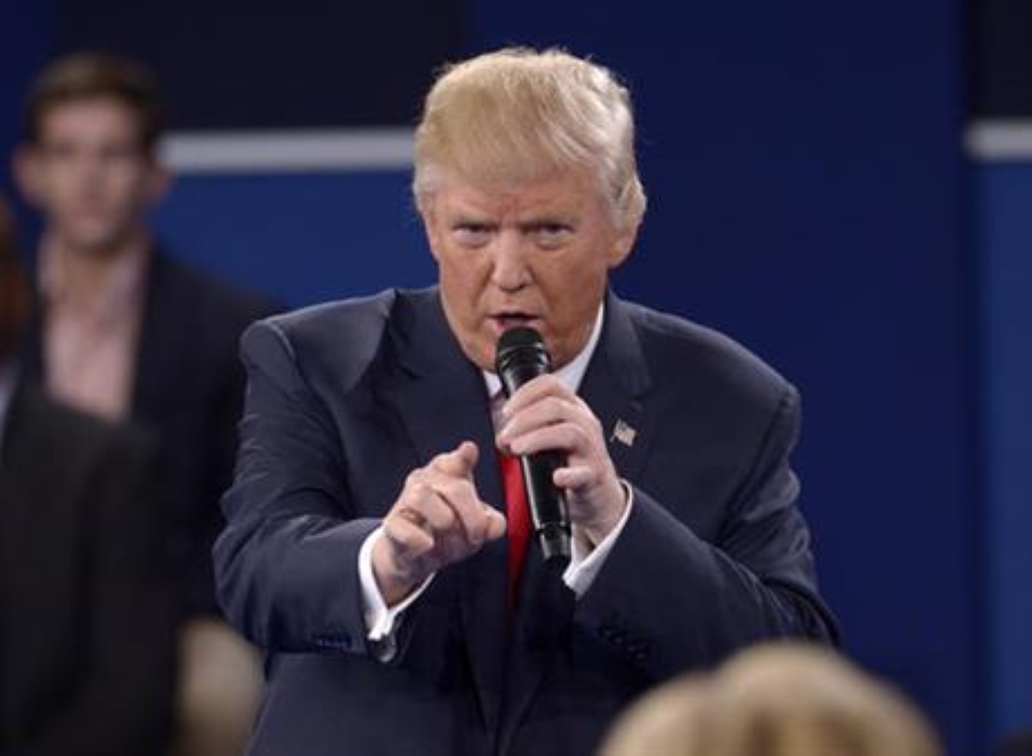 Donald-Trump-2nd-debate-Large.jpg