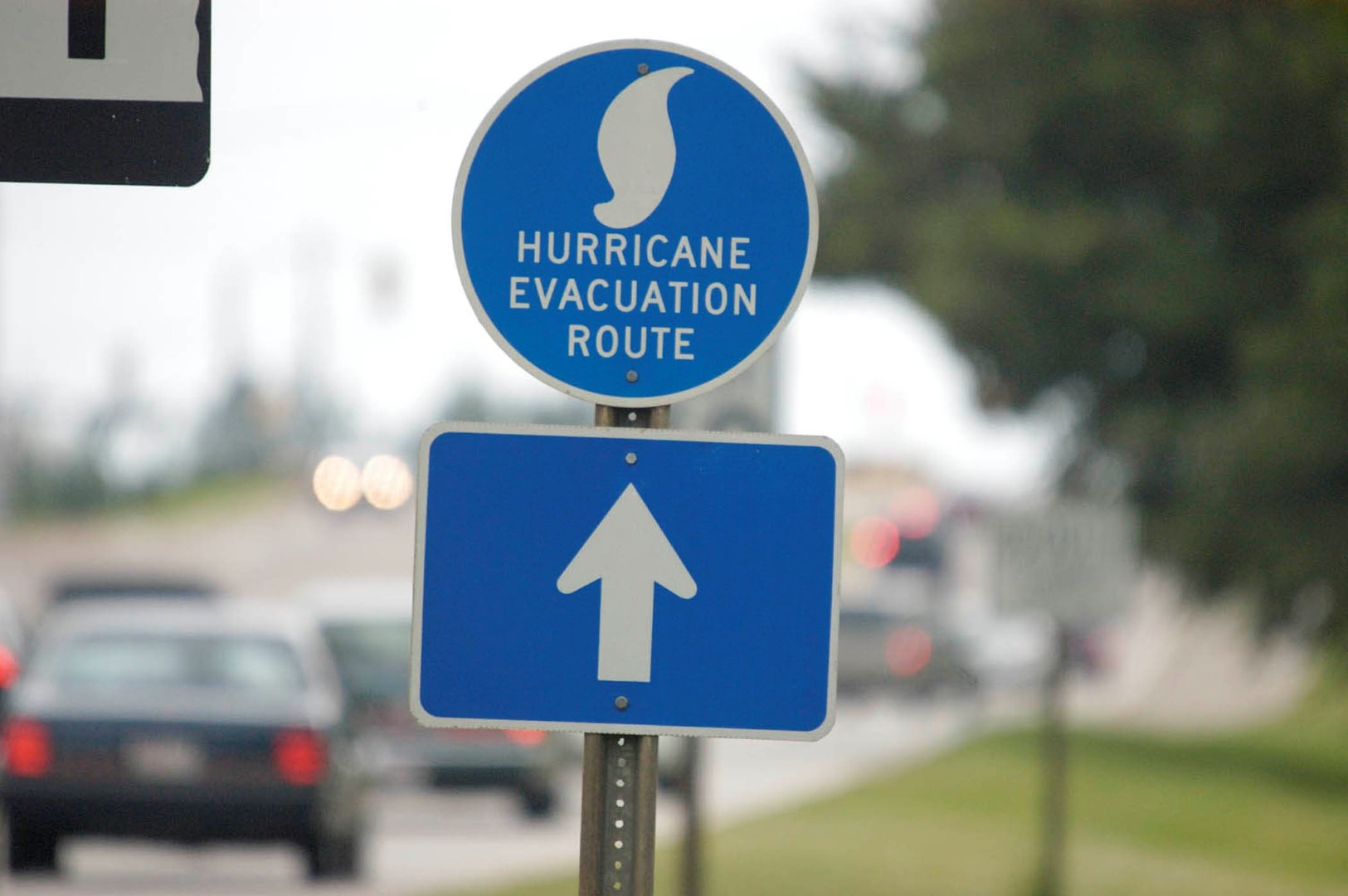 evacuation-route-hurricane-large