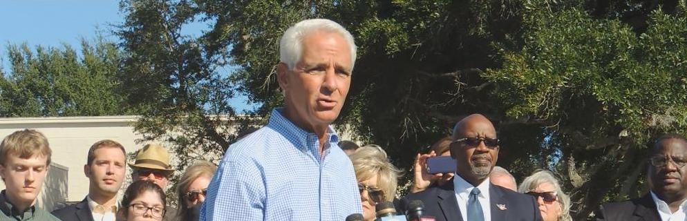 Charlie-Crist-announces-for-Congress-in-StPete-SeanK-2015-Oct-20