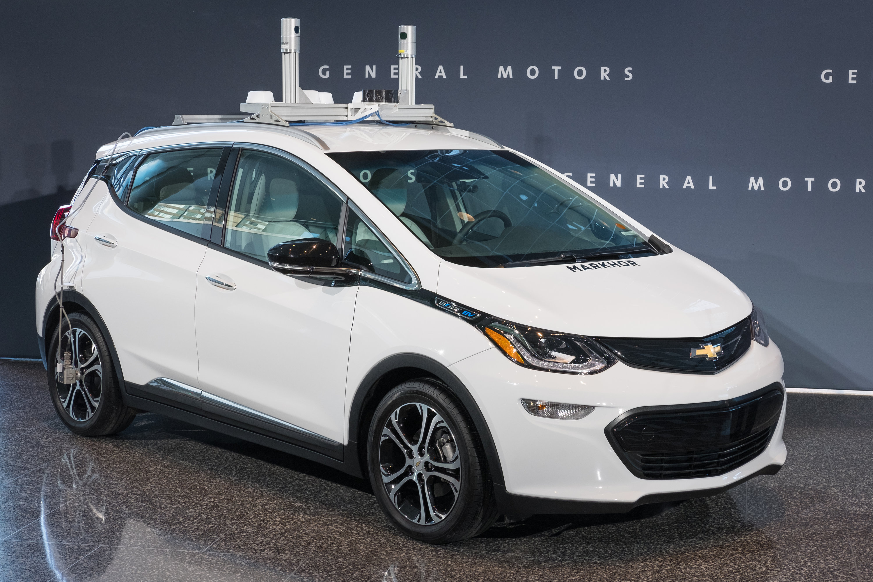 GM Starts Autonomous Vehicle Testing and Manufacturing