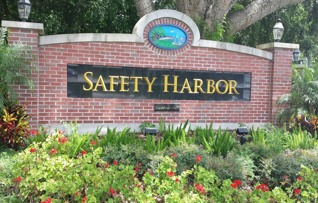 06-Safety-Harbor-Sign