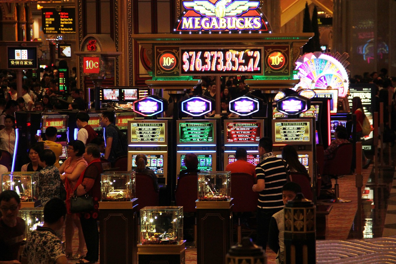 casino-936910_1280.jpg