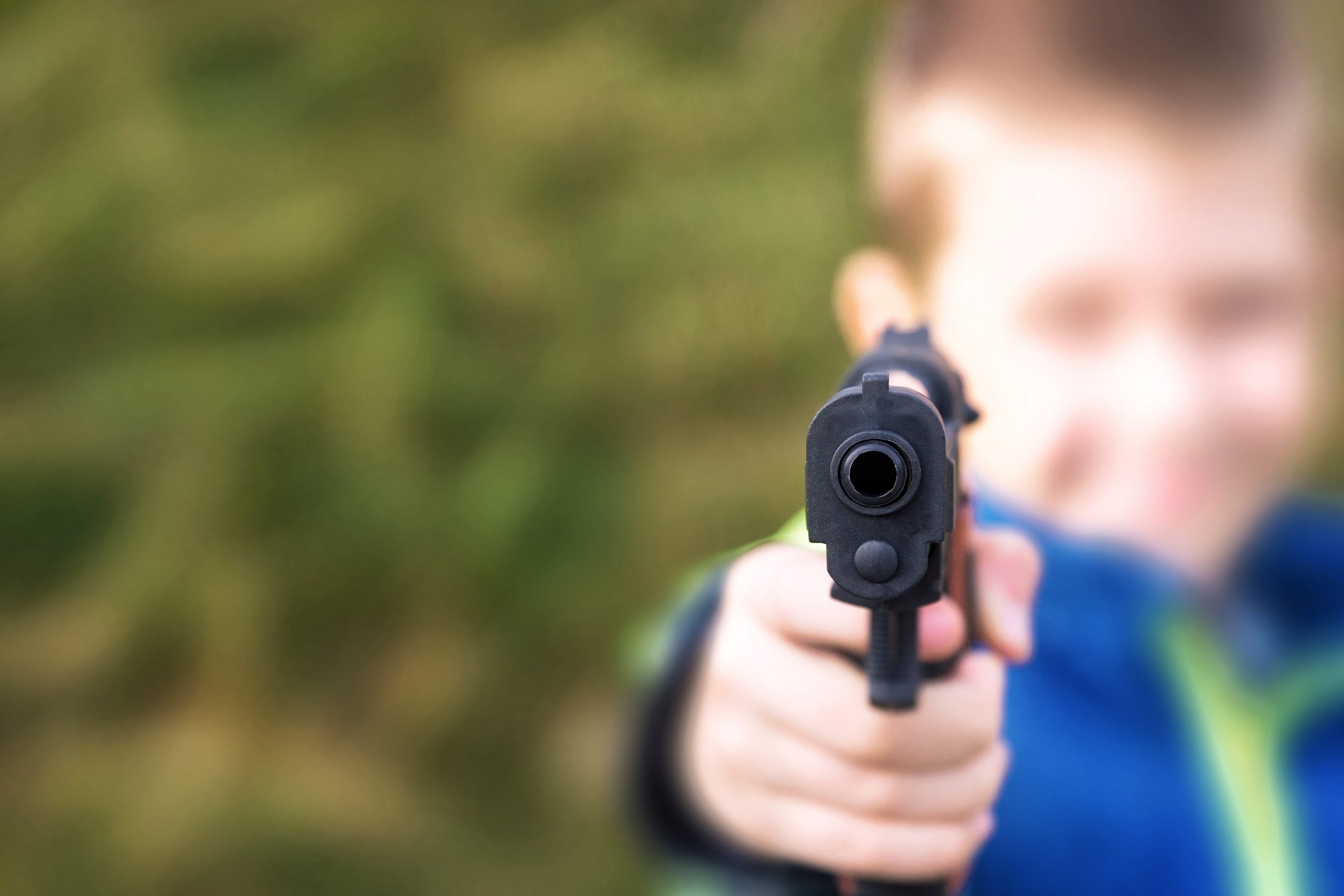 kid with gun