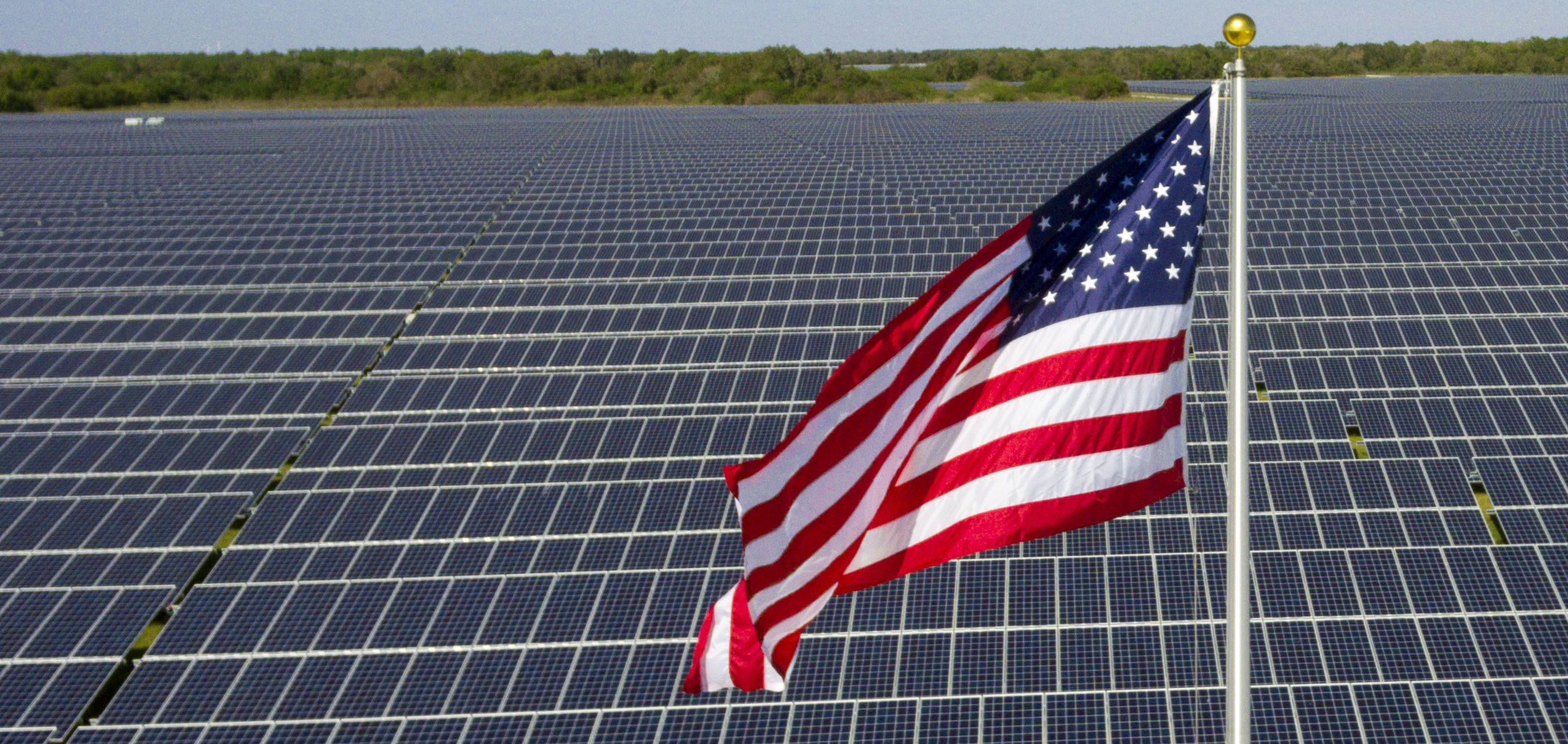 Flag at FPL Manatee Solar Energy Center