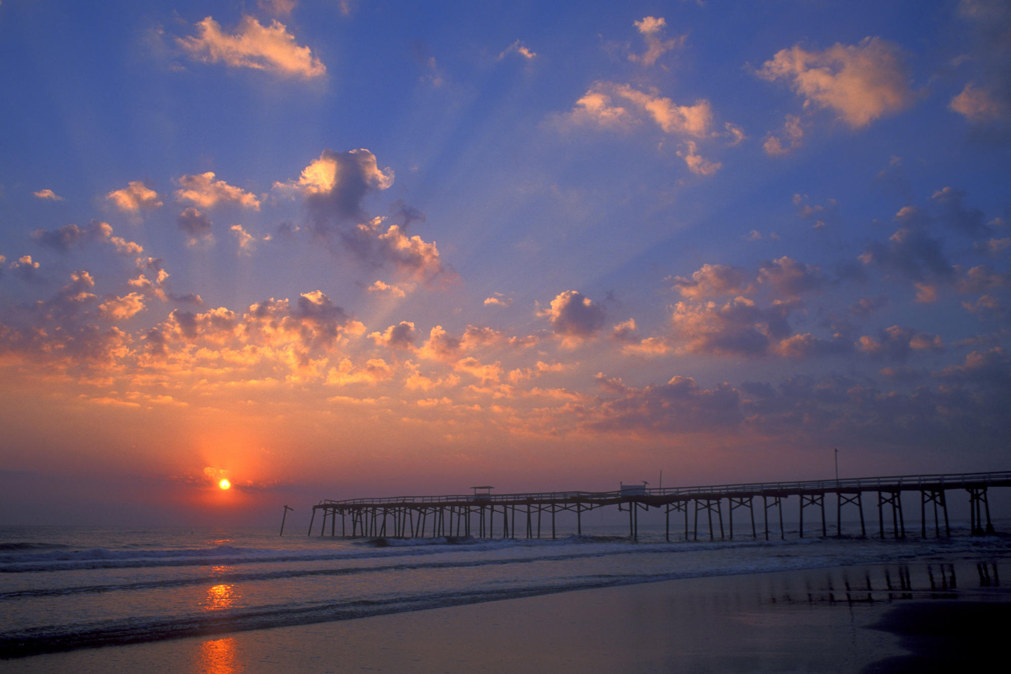 Jacksonville Beach Pier sunrise, Jacksonville, Forida, USA