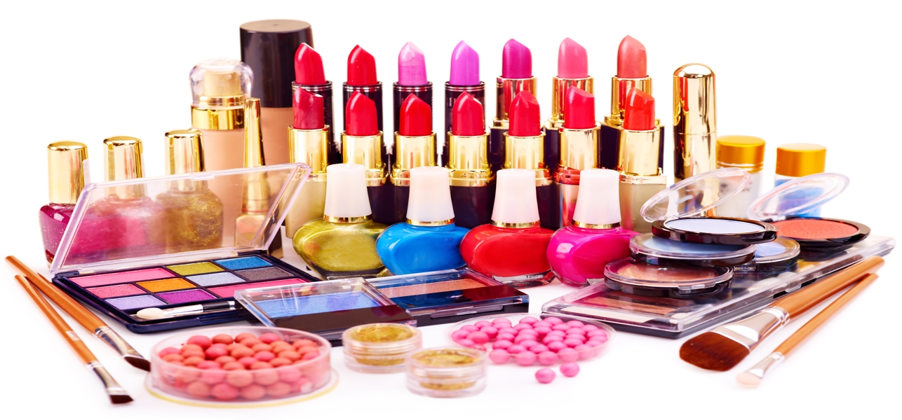 Top-Disadvantages-of-Using-Cosmetics-and-Beauty-Products