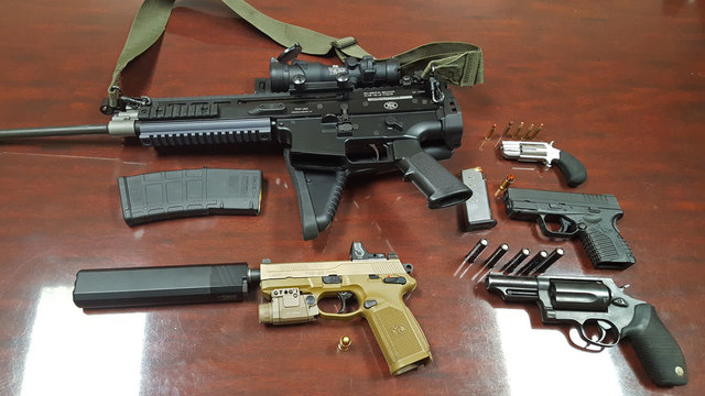 Guns-recovered-from-stolen-_1483038630067_8685537_ver1.0_640_360.jpg