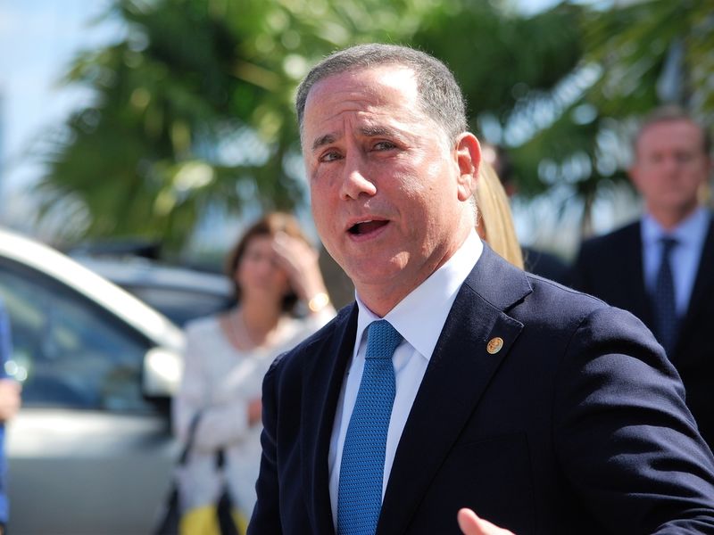 mayor_philip_levine_airbnb_press_conference