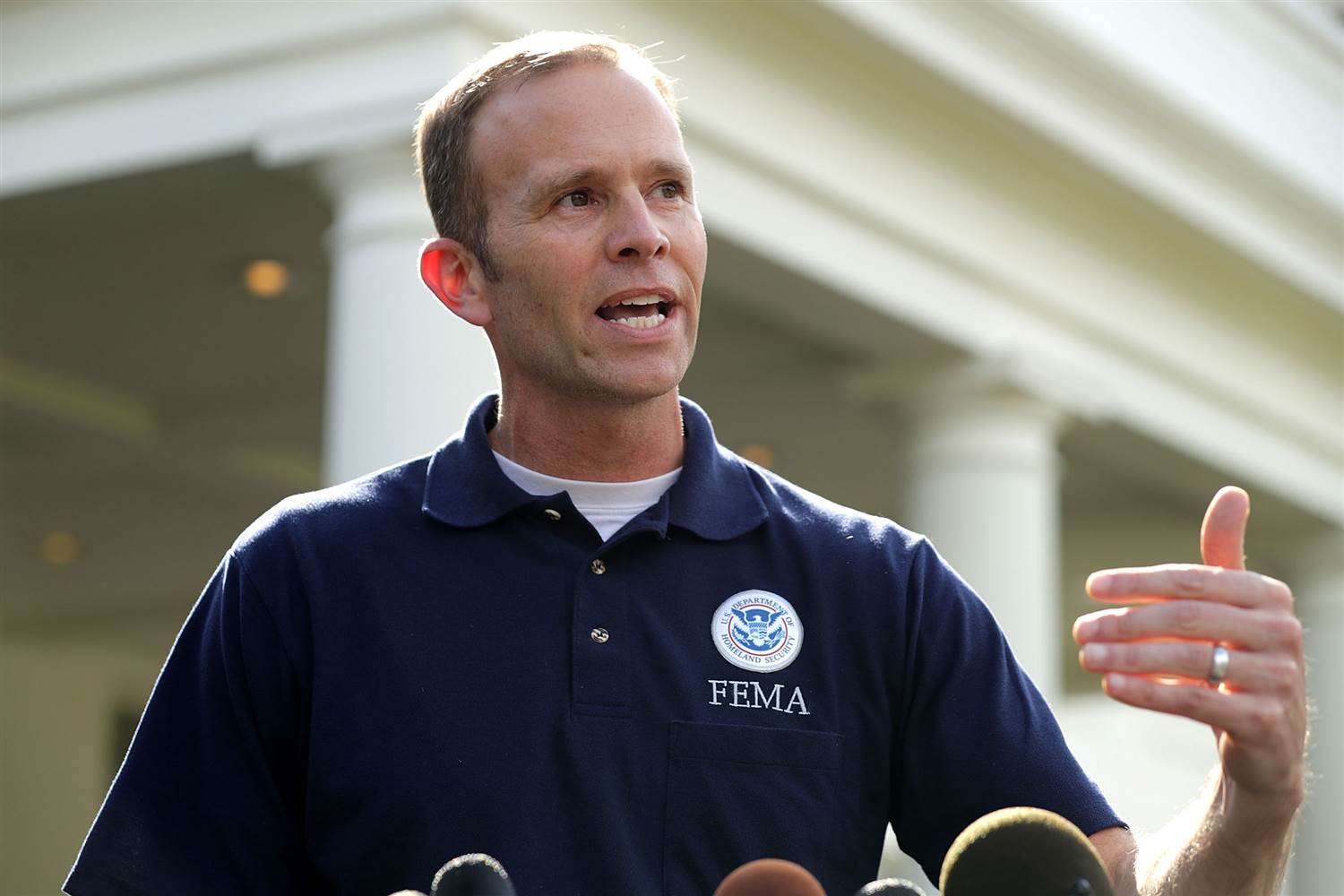 171001-fema-brock-long-se-217p_ba2c41cfebc1d31622c0172c554a4480.nbcnews-ux-2880-1000