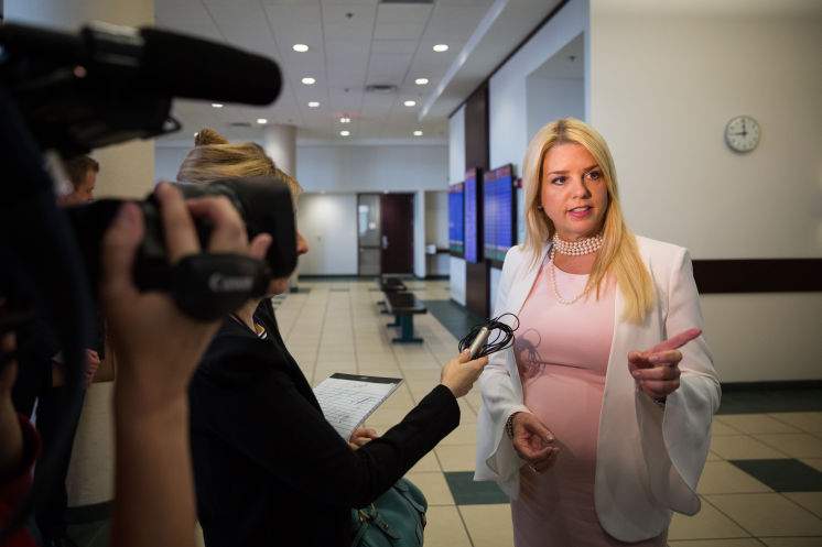 pam-bondi-01.02.jpg