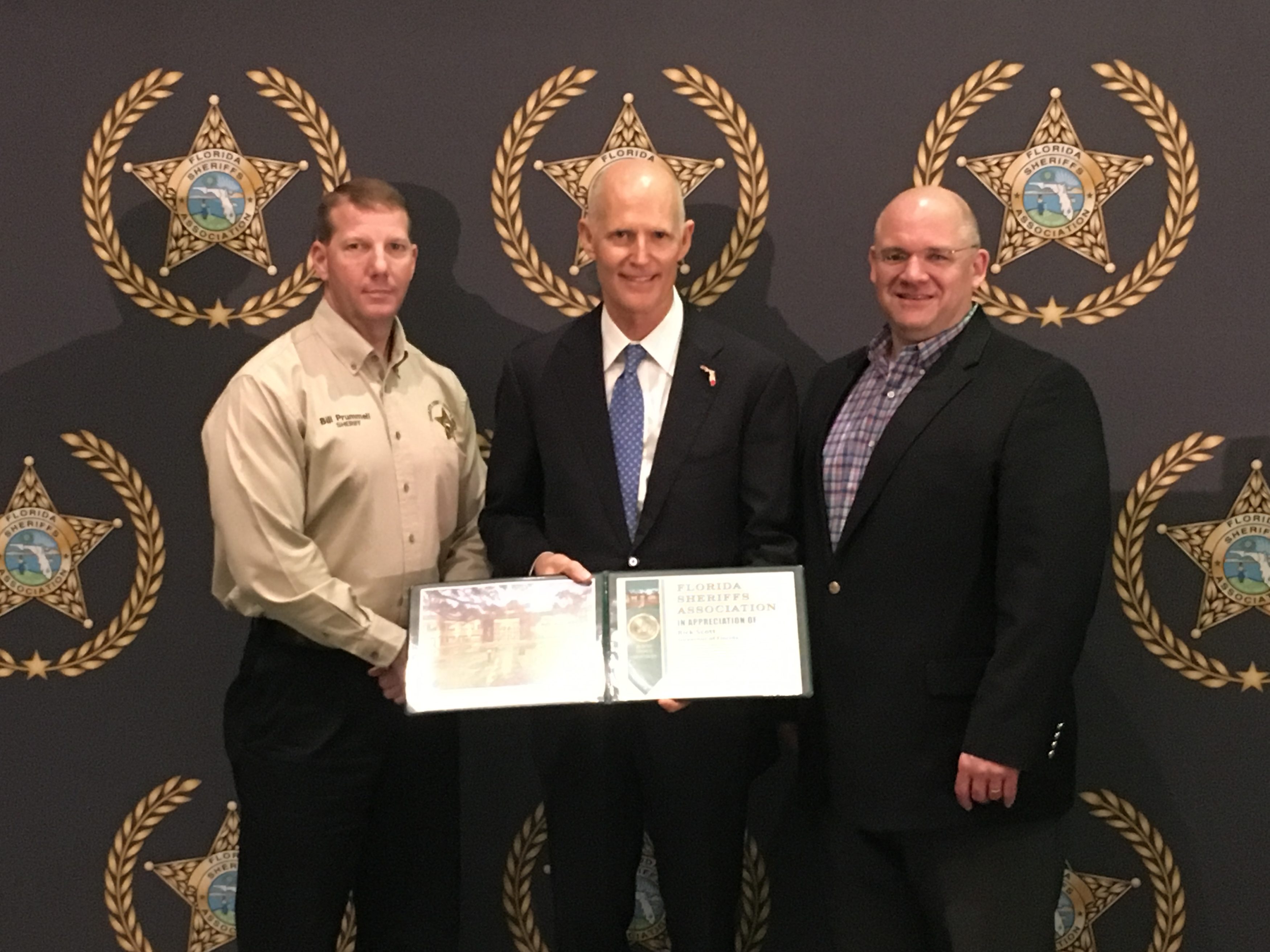 Gov-Scott-Award-3500x2625.jpg