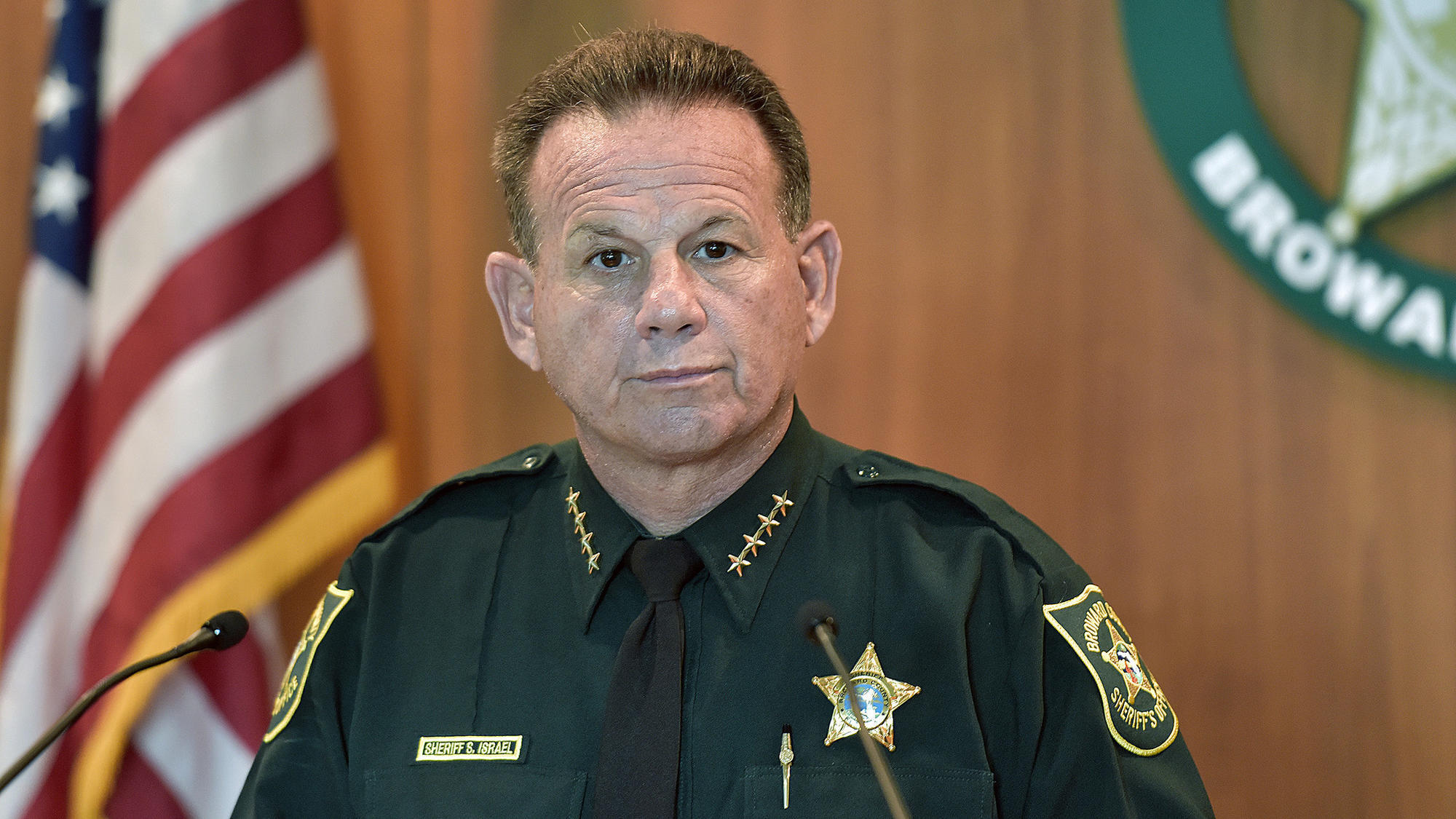 fl-florida-school-shooting-who-is-broward-sheriff-scott-israel-20180223