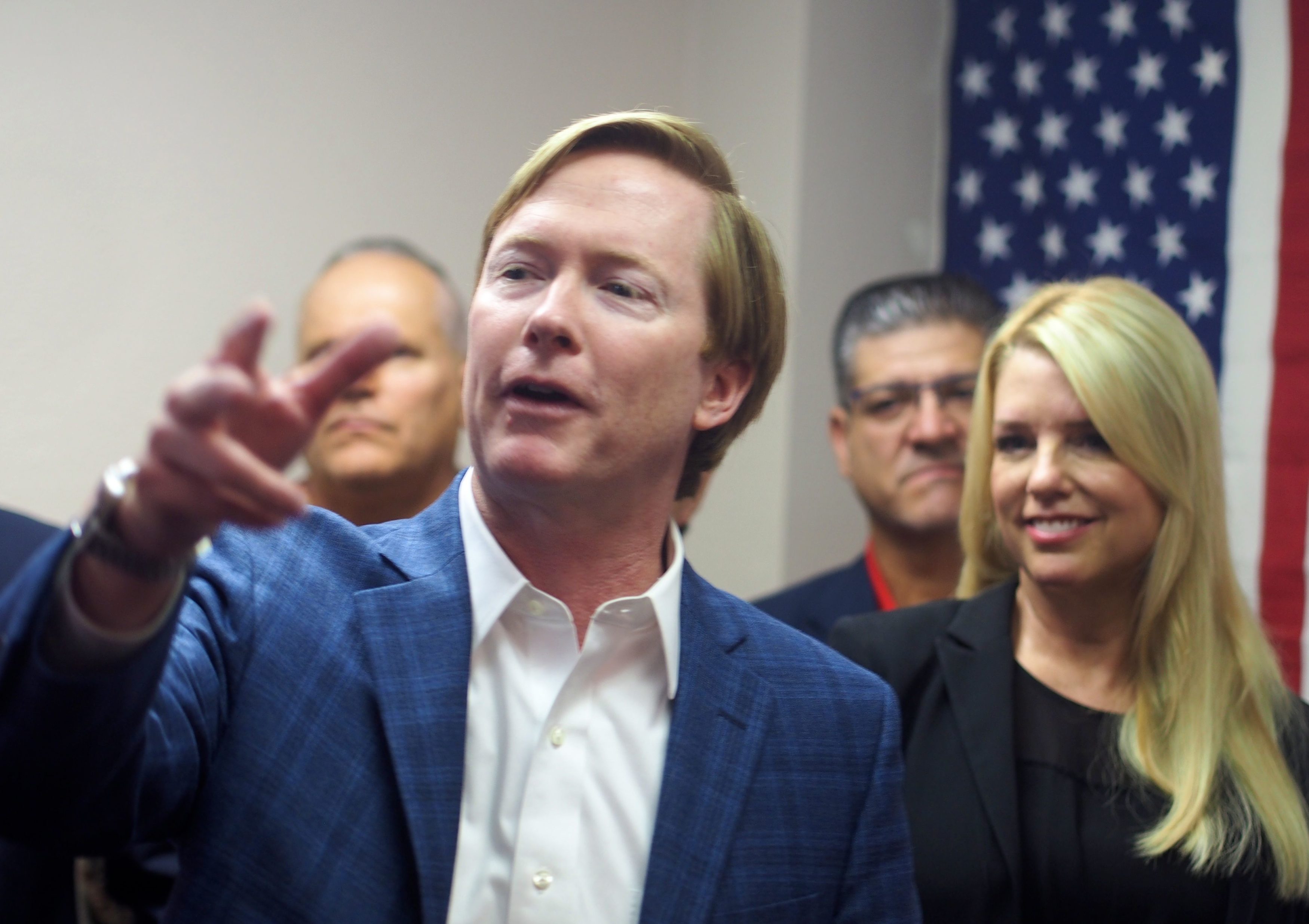 Adam-Putnam-and-Pam-Bondi-3500x2471.jpg