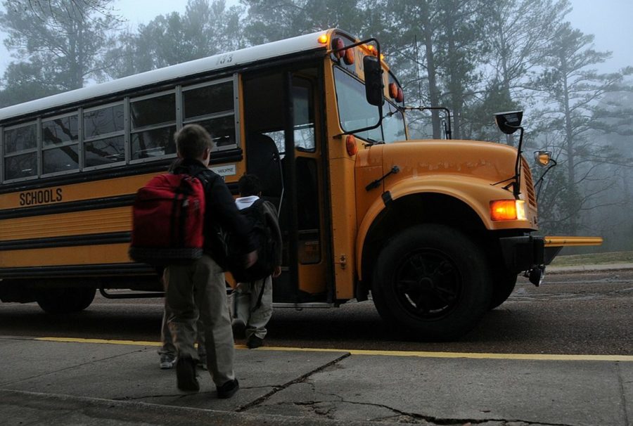 back-to-school-bus-183533_1280