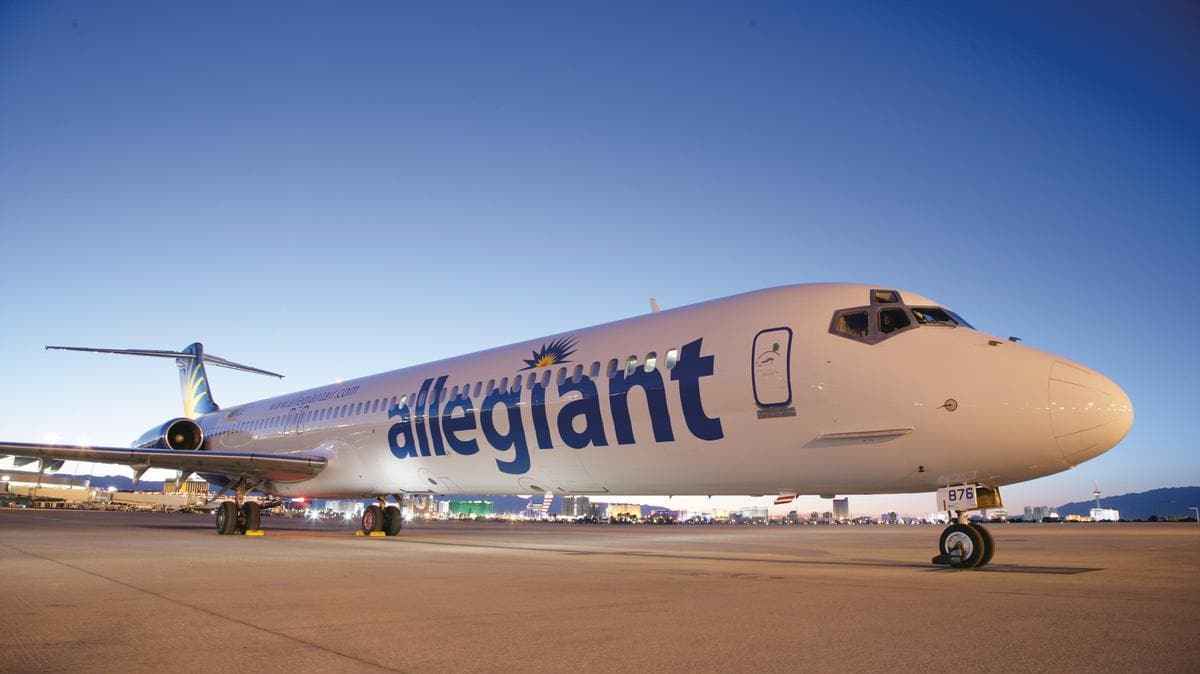 allegiant-plane_1200xx2100-1181-0-110