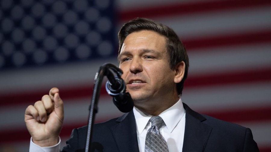 desantis.jpg