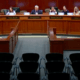 Cabinet aides meeting