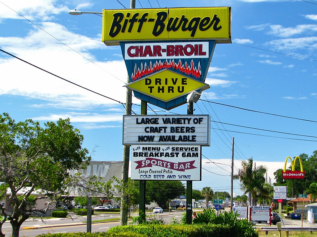 Biff-Burger-2.jpg