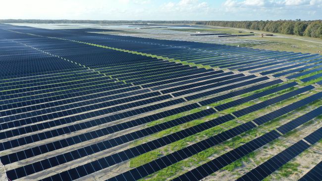 Duke-Energy-Florida-Columbia-Solar-Power-Plant.jpg