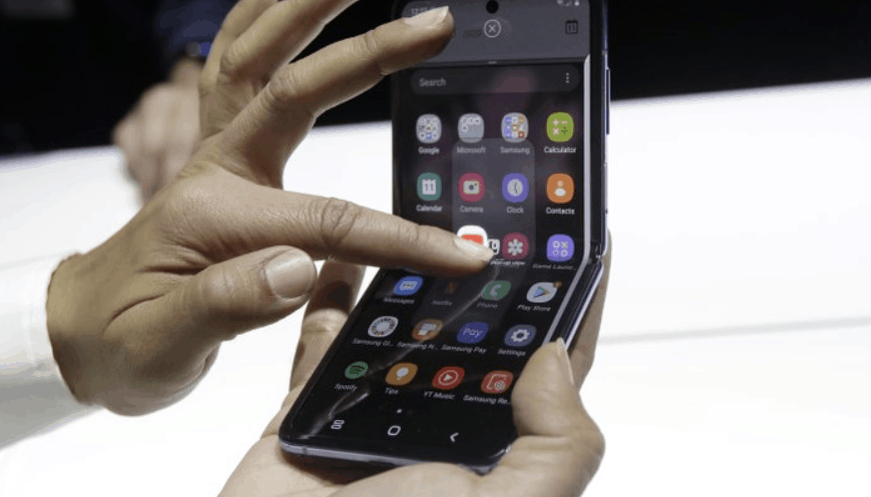 samsung-s-new-foldable-phone-cheaper-but-still-a-novelty