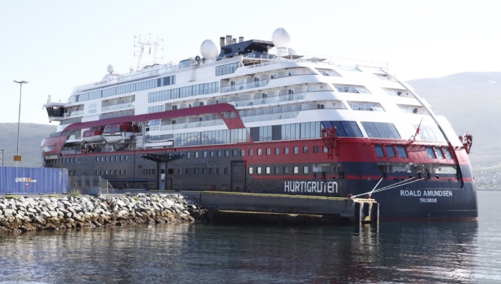 cruise-ship-in-Norway.jpg