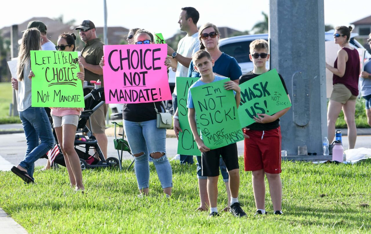 mask protest