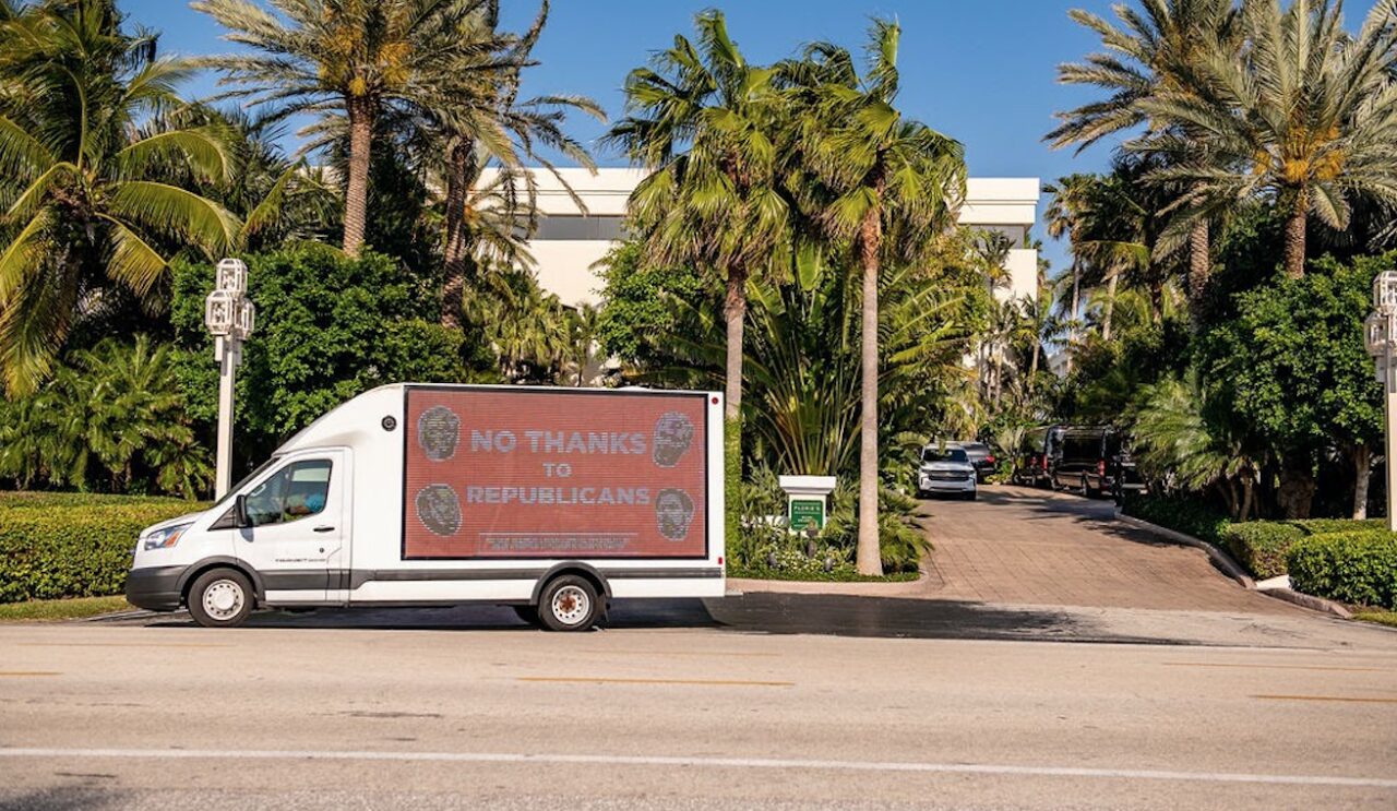 Democrats rolling billboard