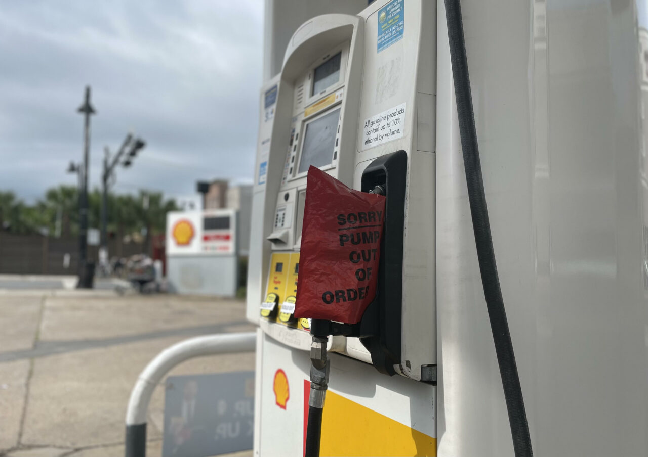 gas-pump-1280x904.jpg