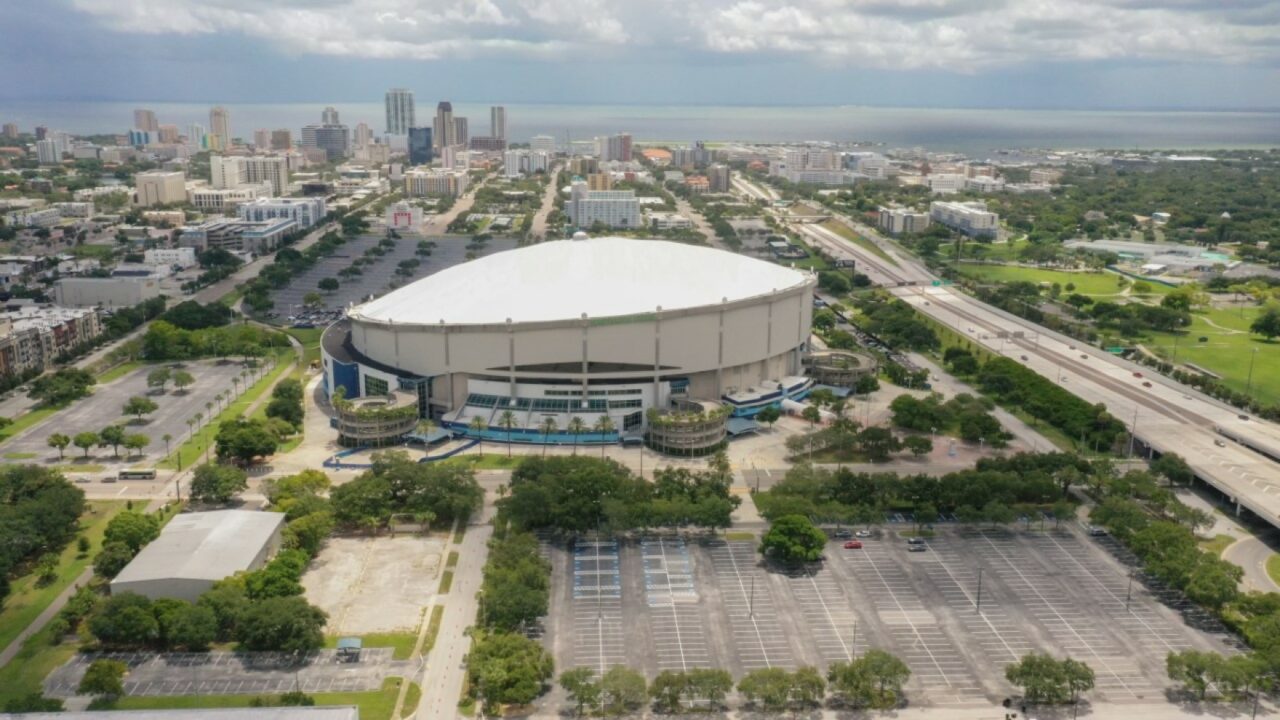 The rays are returning to Tropicana Field's outfield tank - Axios Tampa Bay