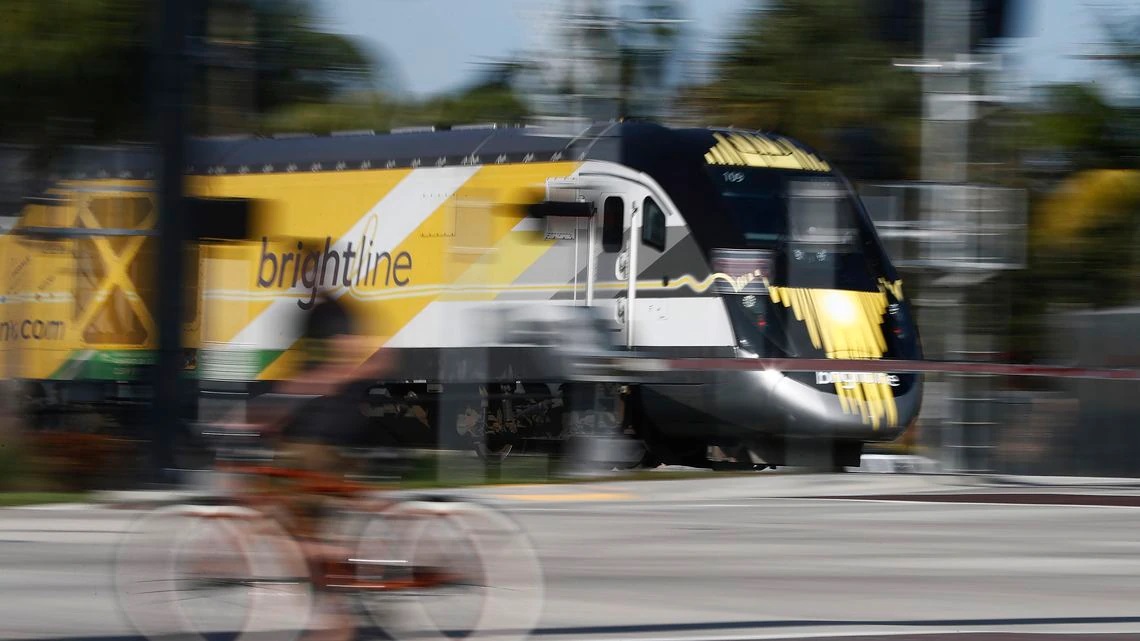 vbrightline.jpg