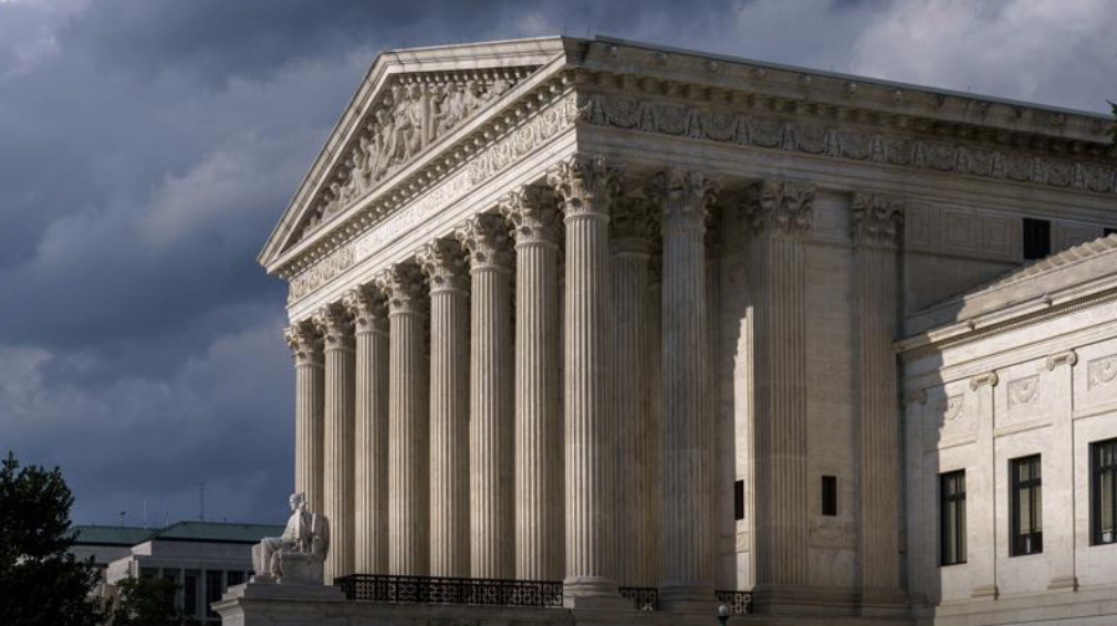 Supreme-Court-of-the-United-States.jpg