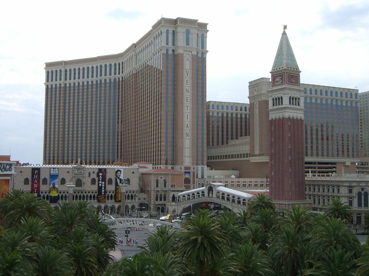 1920px-Venetian_Las_Vegas_NV-1280x960.jpg