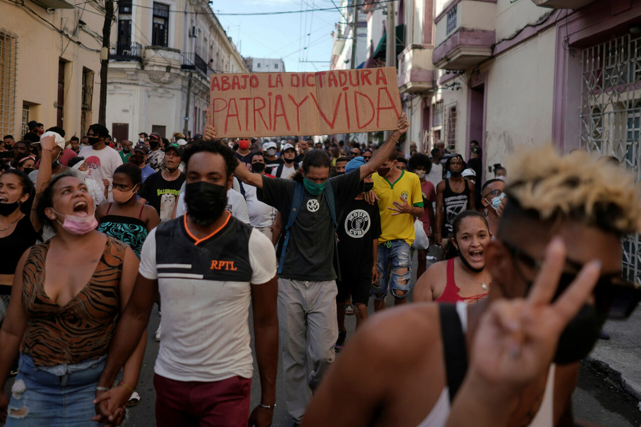 cuba-police-gunfire-08-1280x853.jpg