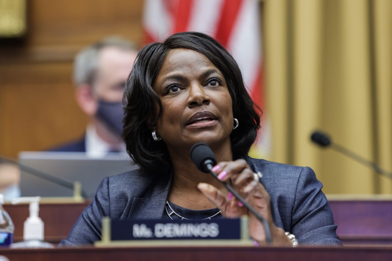 demings-1-1280x853.jpg